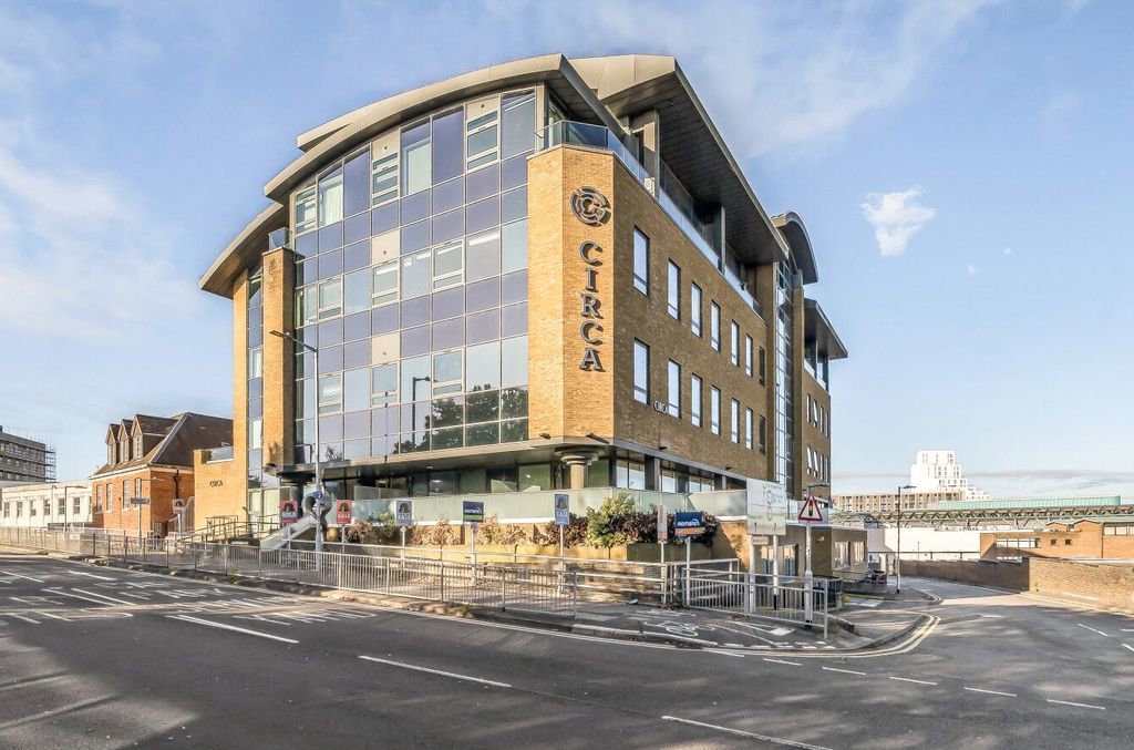 Property photo 1 of 13 Picture No. 30