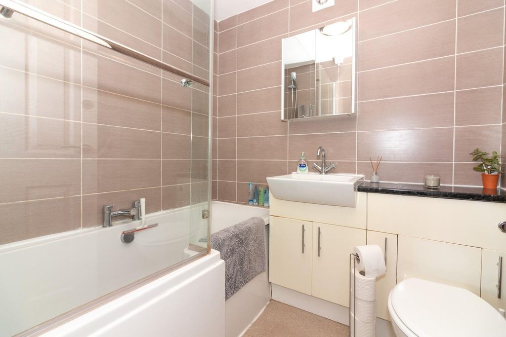 Property photo 3 of 6 Img_3768_2.Jpg