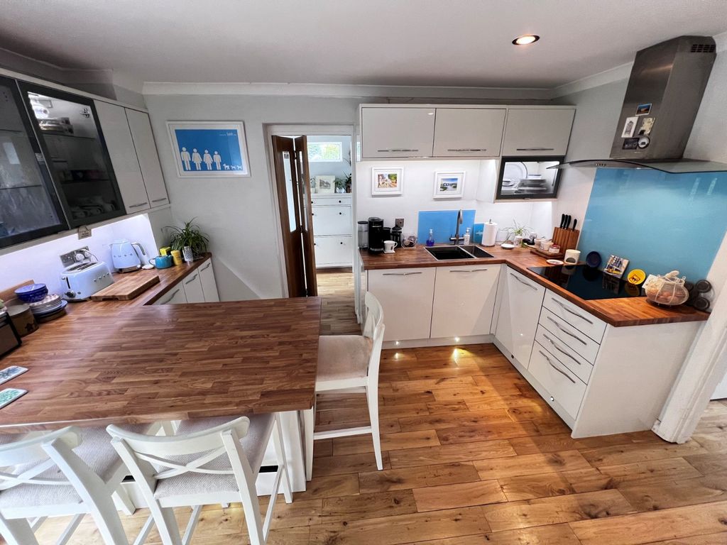 Property photo 3 of 16 Picture No. 46