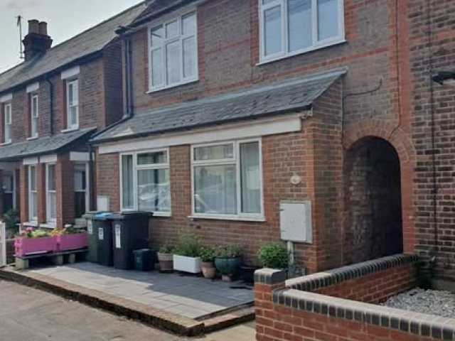 Property photo 1 of 7