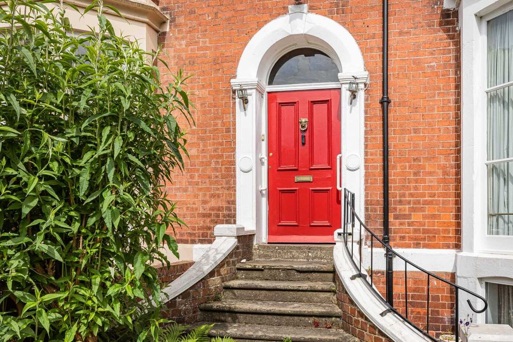 Property photo 3 of 31 20_80762