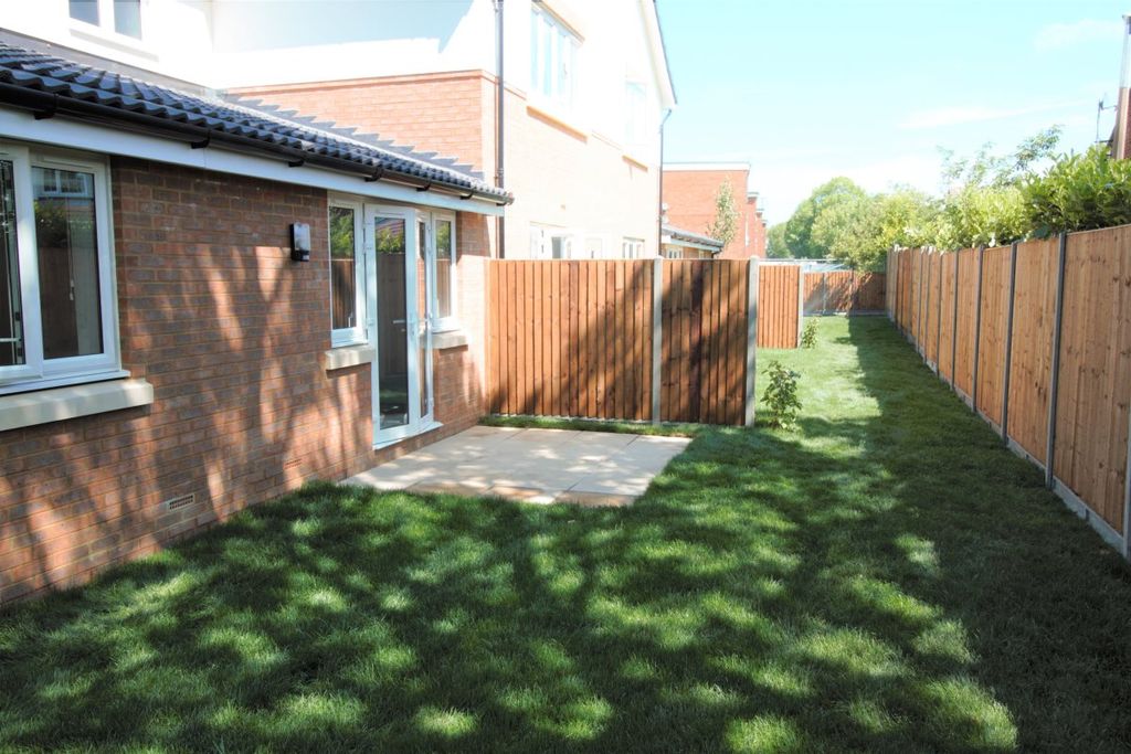 Property photo 3 of 7 Gallery