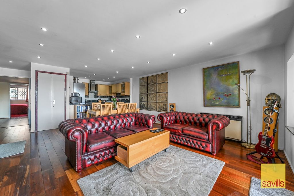 Property photo 3 of 19 Reception Room