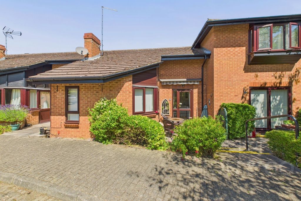 Property photo 1 of 7