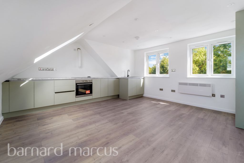 Property photo 1 of 8 Reception Room