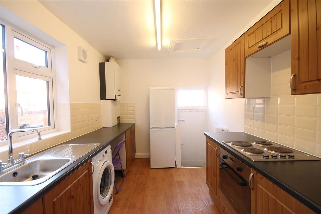Property photo 2 of 11 3.Jpg