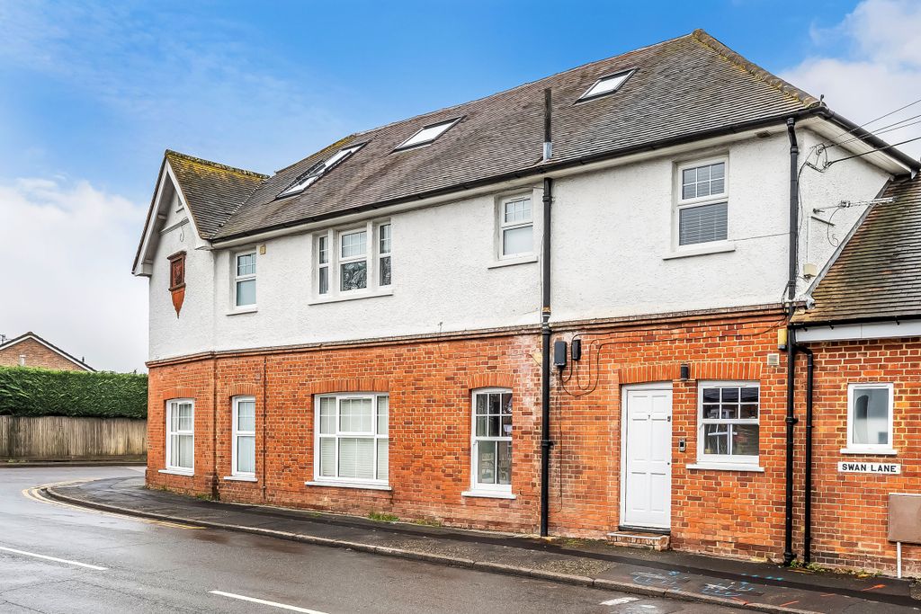 Property photo 1 of 18 1