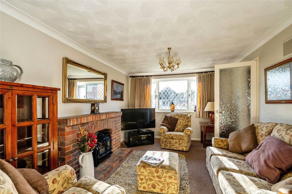 Property photo 2 of 17 Photography