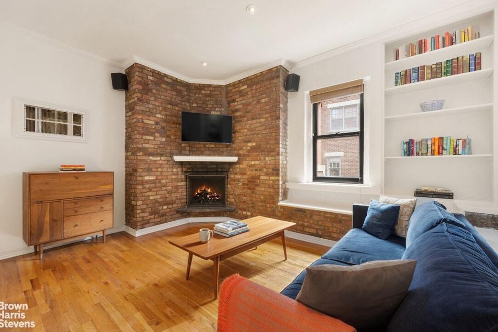 Property photo 3 of 7 <Alttext/>