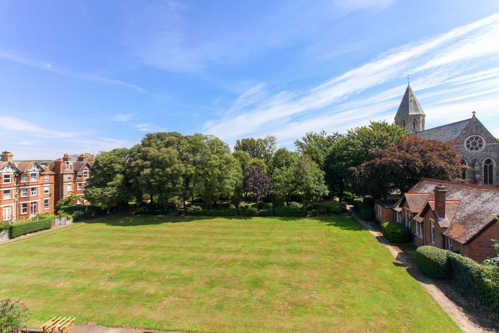 Property photo 2 of 17 Balcony