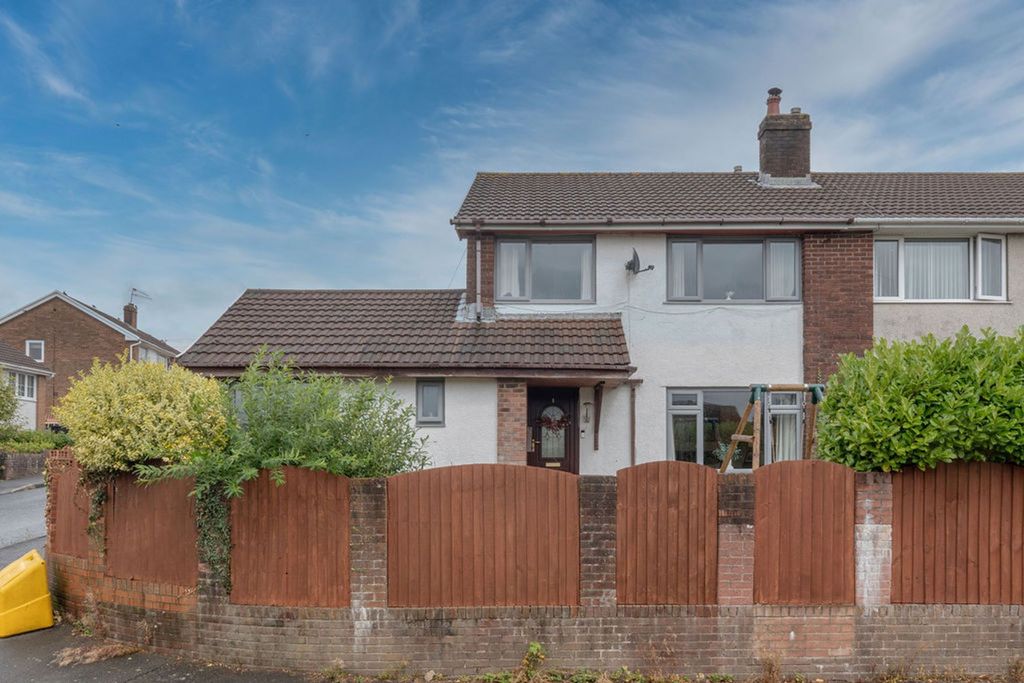 Property photo 1 of 34