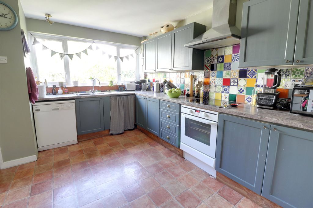 Property photo 2 of 22 Picture No. 02