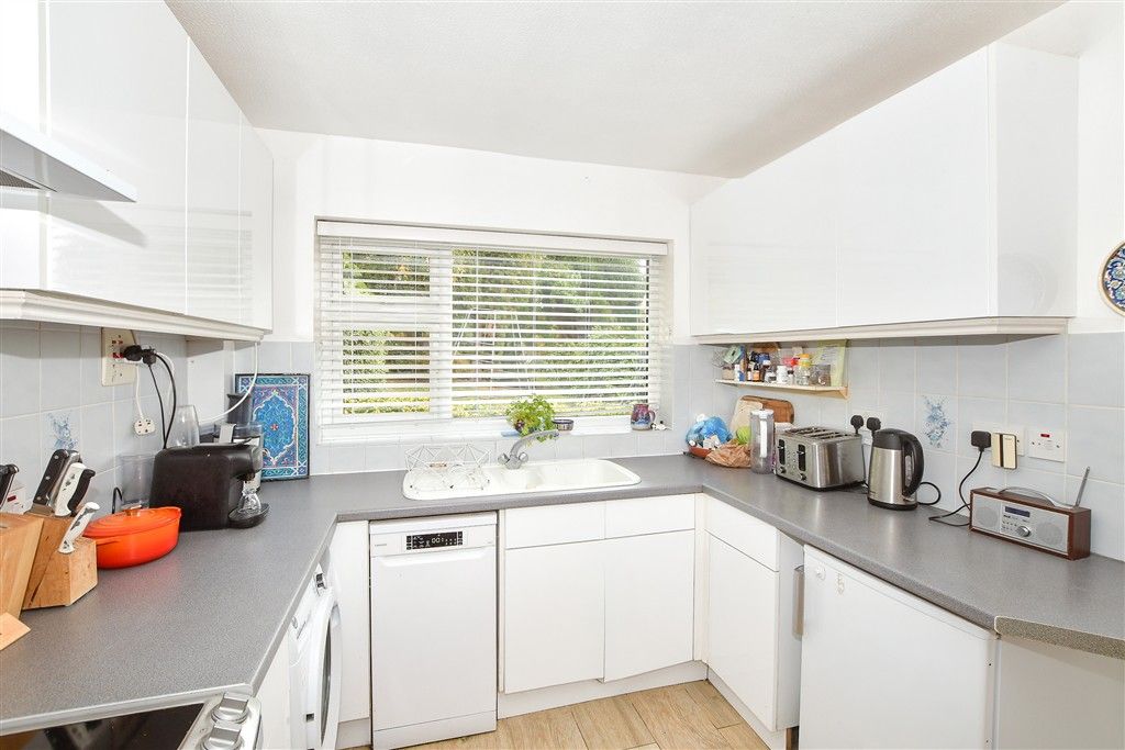Property photo 2 of 15 Kitchen