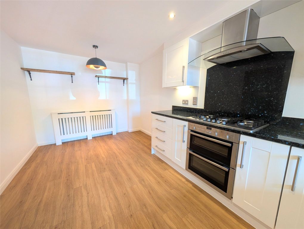 Property photo 3 of 18 Picture No. 81