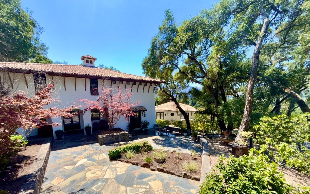 Property photo 2 of 45