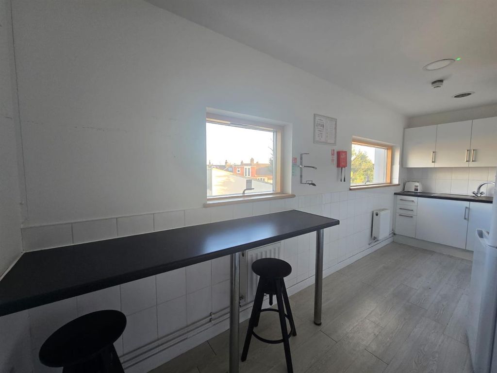 Property photo 3 of 7 Whatsapp Image 2025-12-30 At 13.22.49 (2).Jpeg