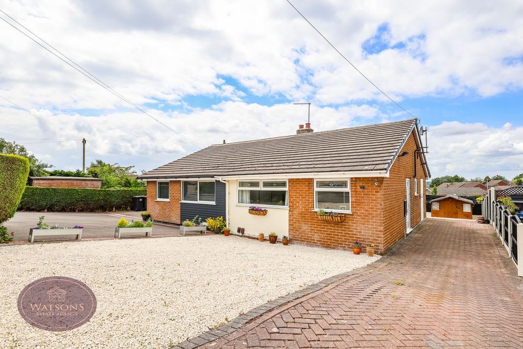Property photo 1 of 21