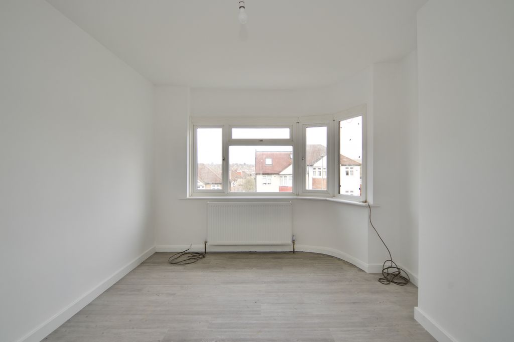 Property photo 3 of 10 Dsc_6206