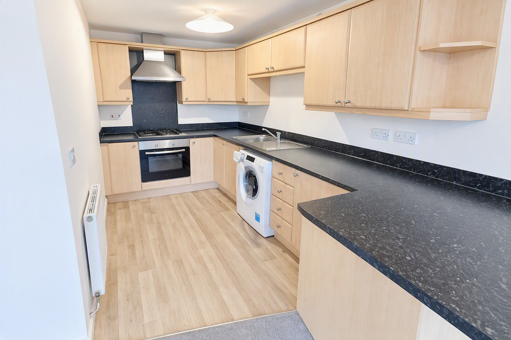 Property photo 2 of 9