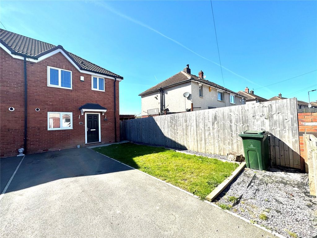 Property photo 1 of 1 Front