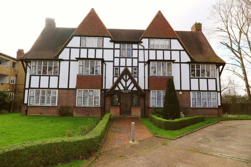 Property photo 1 of 15