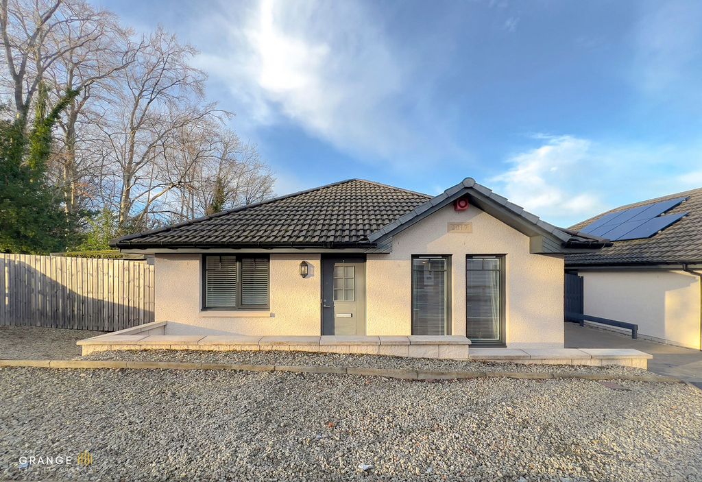 Property photo 2 of 30