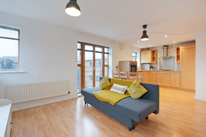 Property photo 1 of 17 Open Plan Living