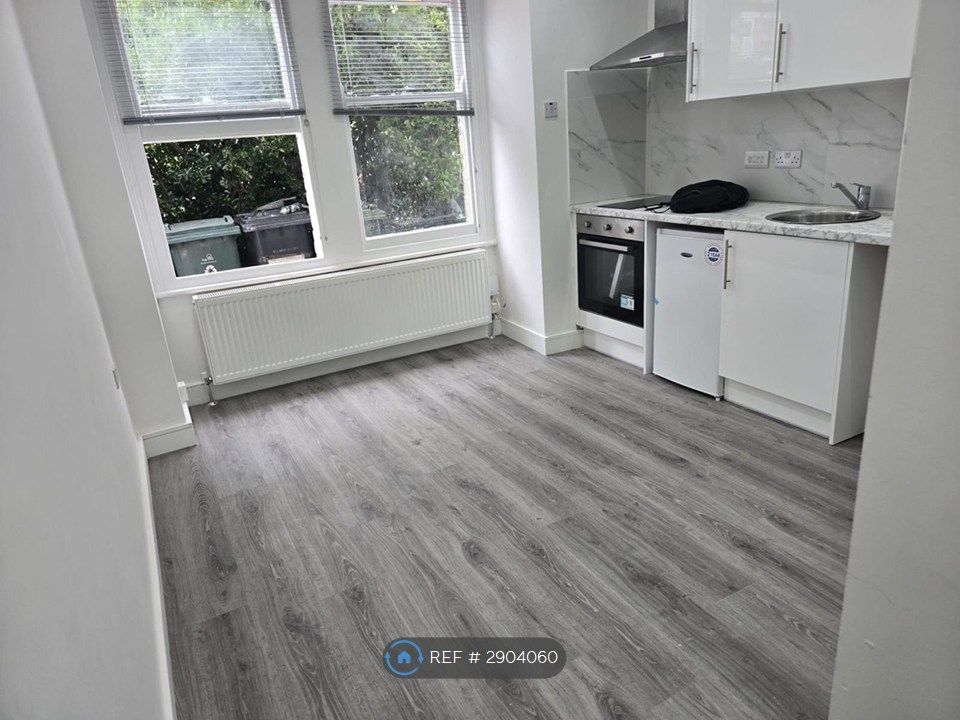 Property photo 2 of 4