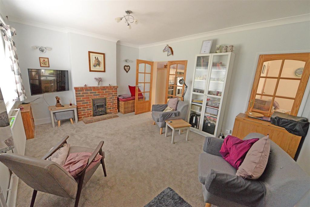 Property photo 2 of 26 3.Jpg