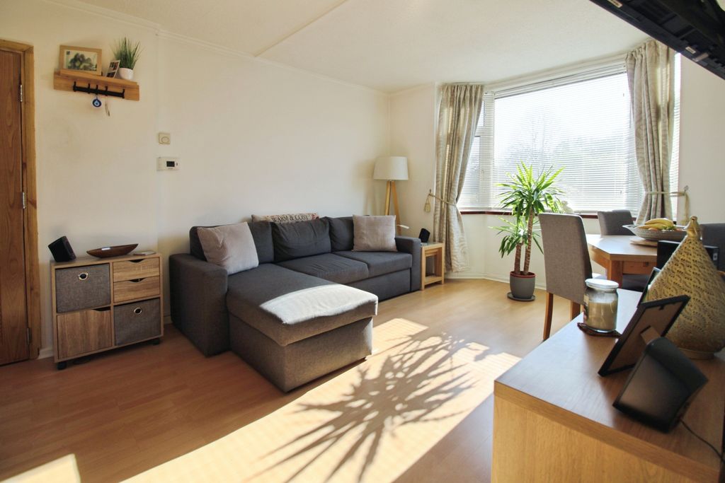 Property photo 3 of 23 Photo #3