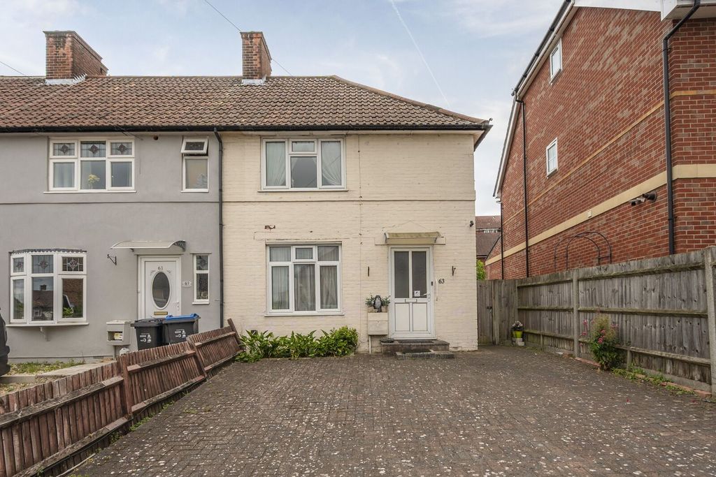 Property photo 1 of 6