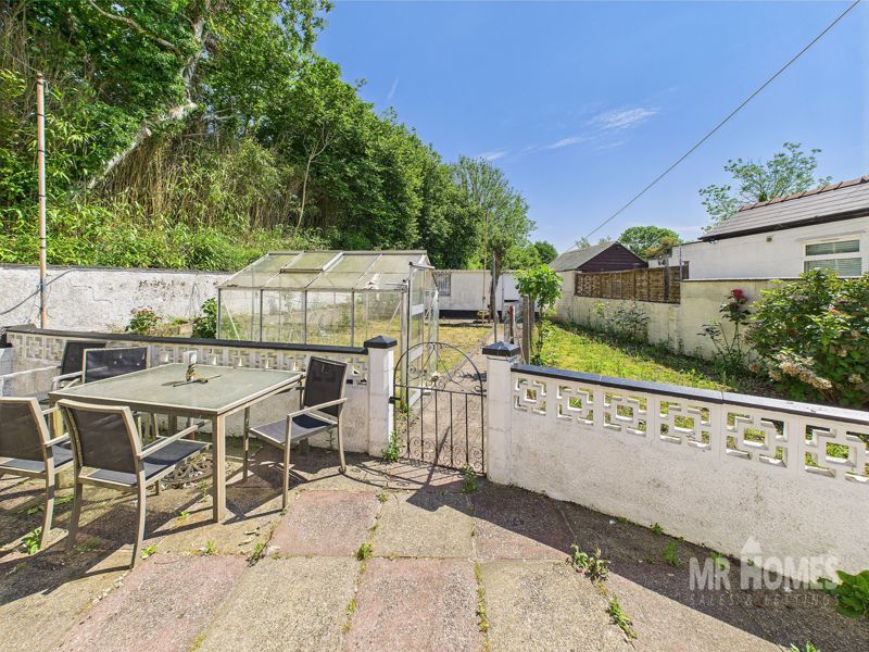 Property photo 2 of 33 Photo 21