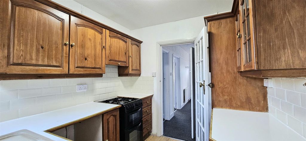 Property photo 2 of 12 4.Jpg