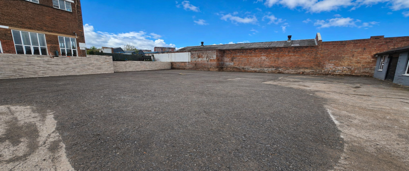 Property photo 2 of 3