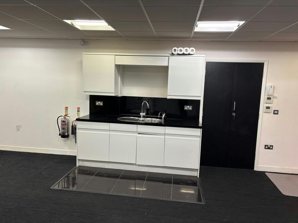 Property photo 3 of 6 2.Jpg