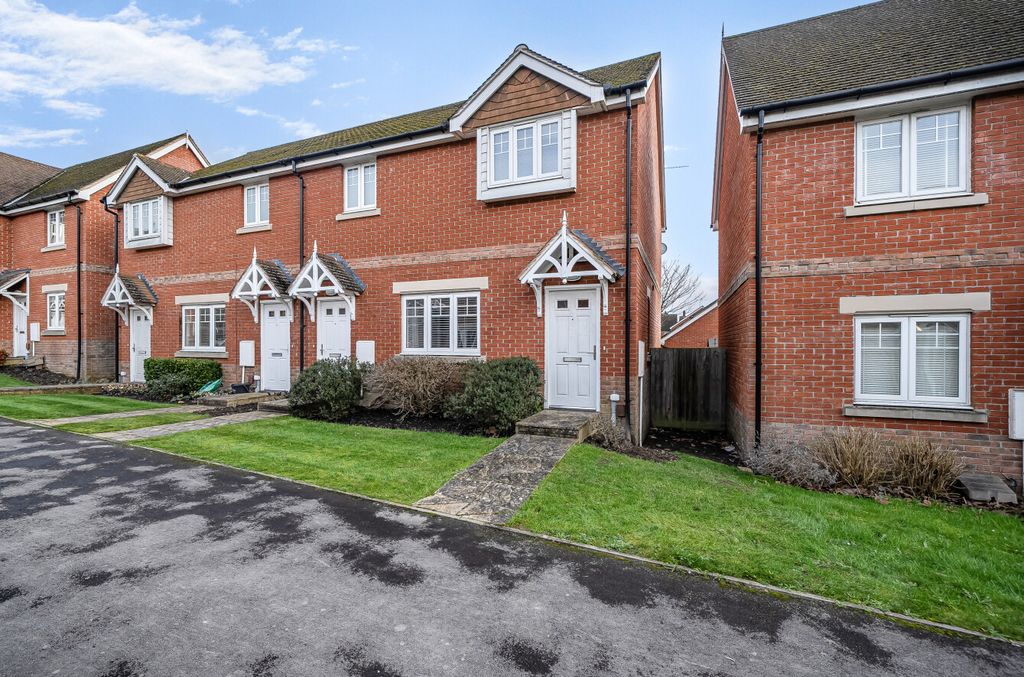 Property photo 1 of 16 1409097-20-698A0E...