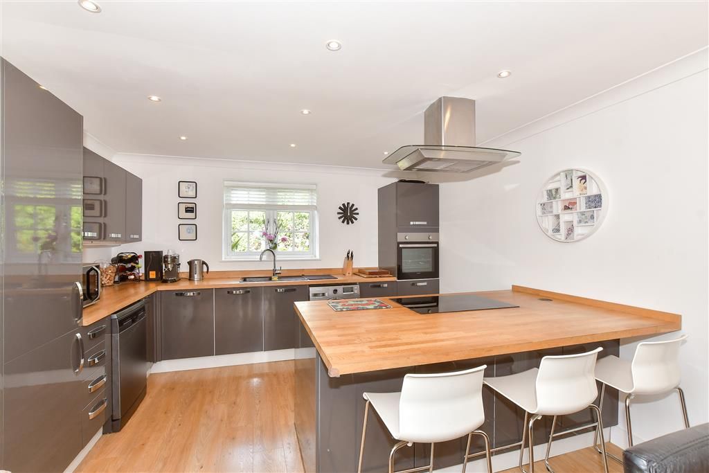 Property photo 3 of 10 Lounge/Kitchen/ Diner