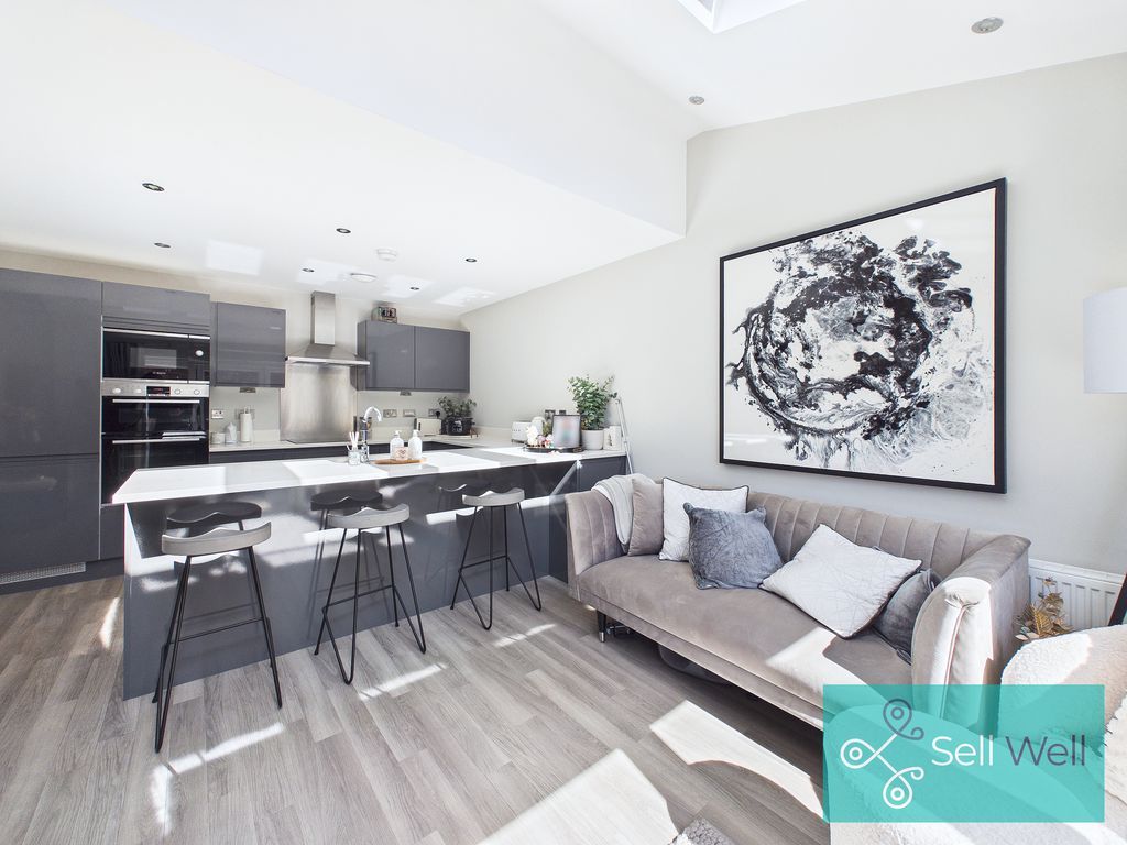 Property photo 2 of 36 Open Plan Living Area