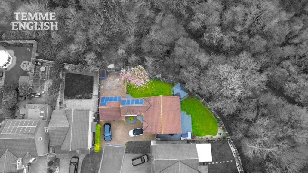 Property photo 2 of 51