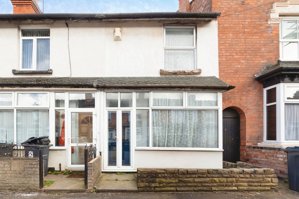 Property photo 1 of 32 Pbox-Img.Jpg