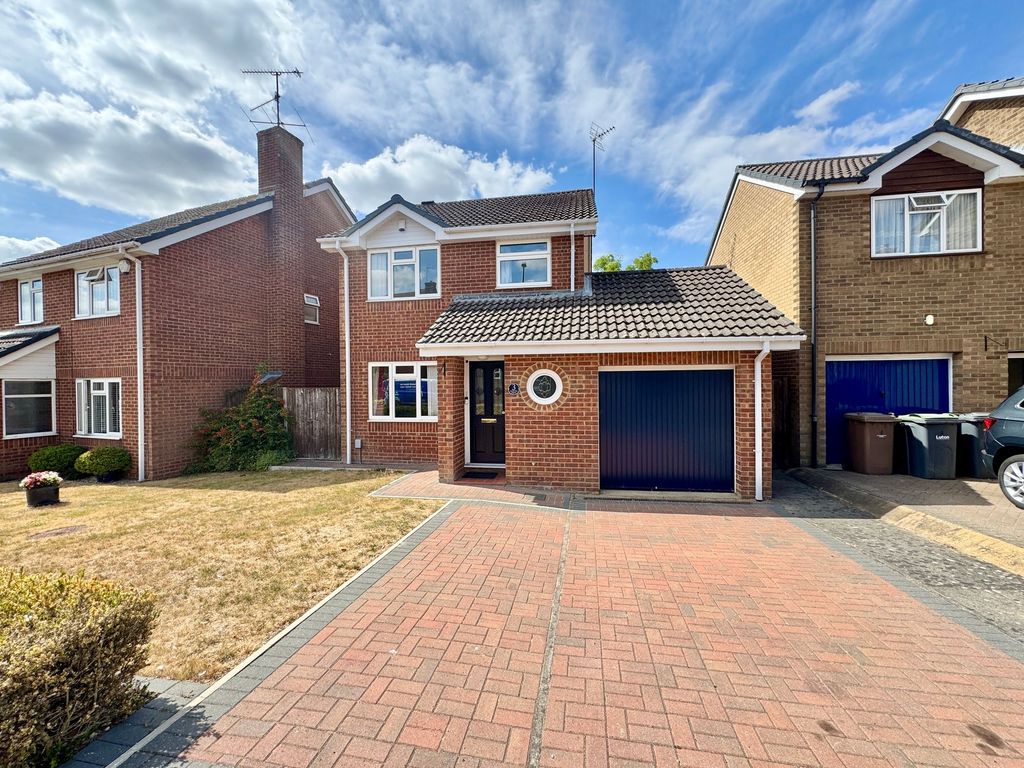 Property photo 1 of 12