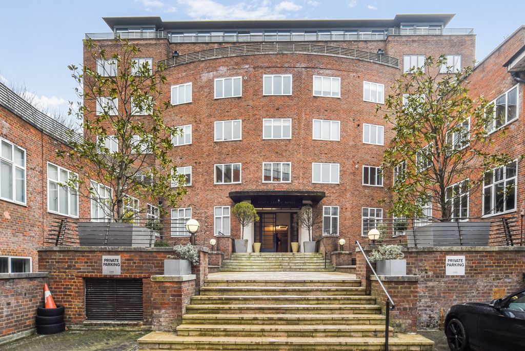 Property photo 1 of 17 Picture No. 04