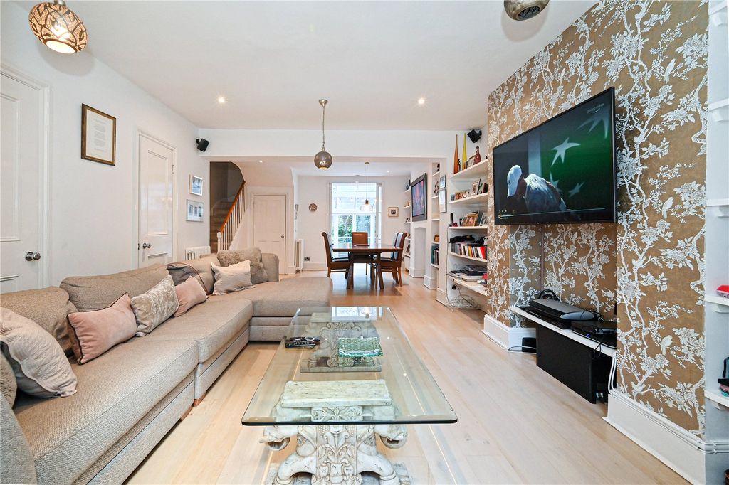 Property photo 2 of 14 Reception Room
