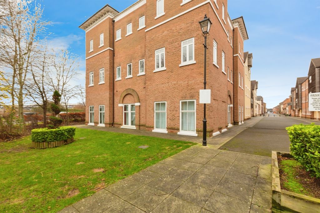 Property photo 1 of 10