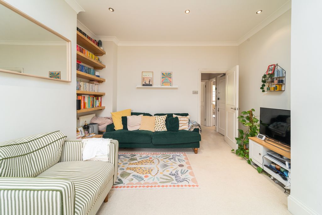 Property photo 3 of 12 Ndb01103-Edit