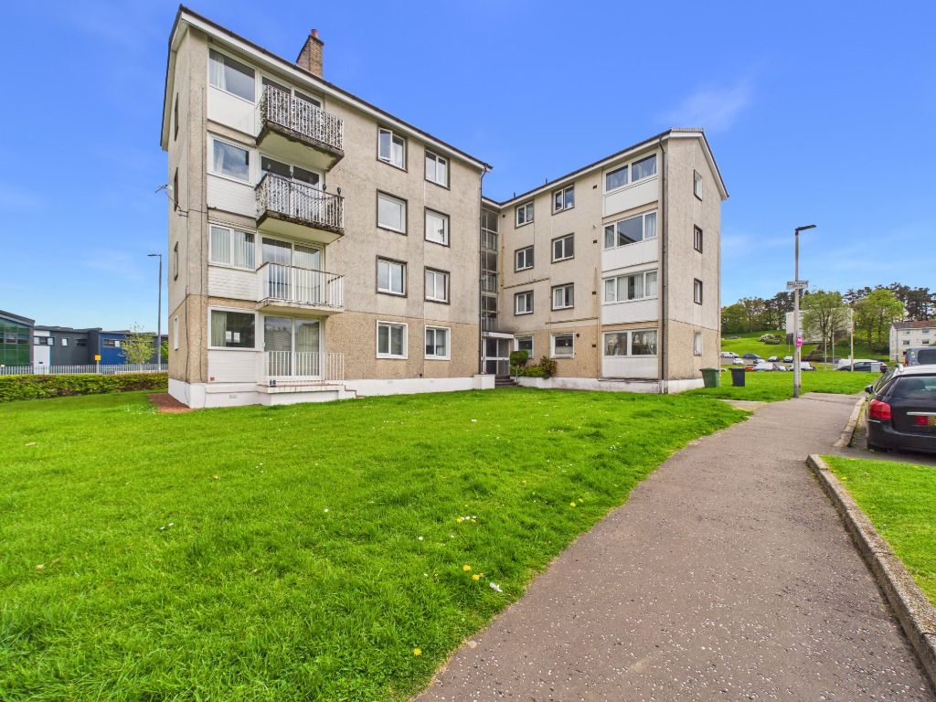 Property photo 1 of 12