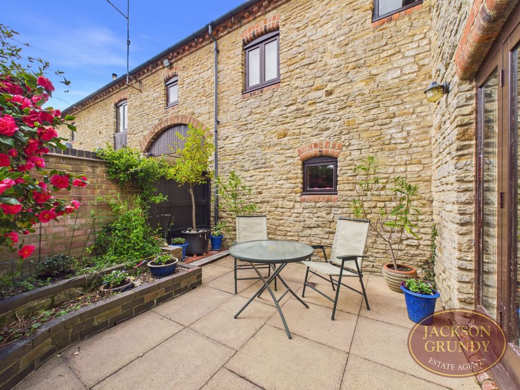 Property photo 1 of 20 Lucas Lane