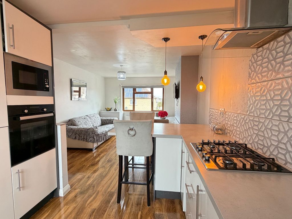 Additional image 5 of 3 bed flat for saleWoodburn Avenue, Dalkeith EH22