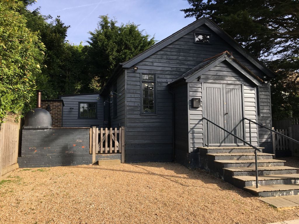Property photo 1 of 25