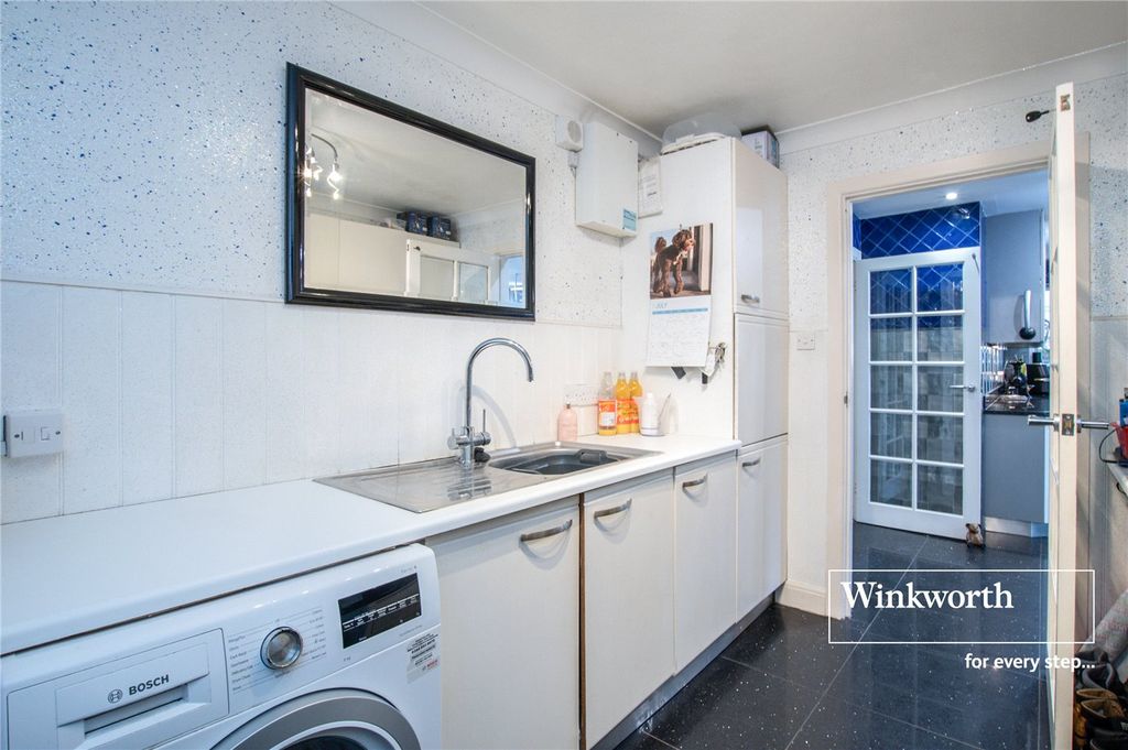 Additional image 4 of 3 bed detached house for saleGolf Links Road, Ferndown, Dorset BH22